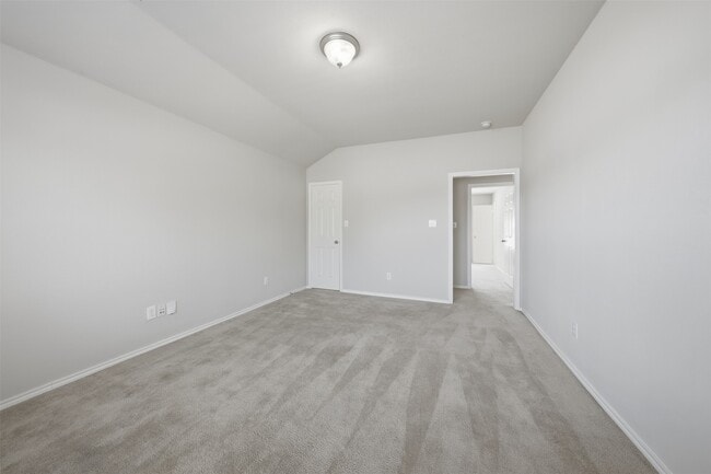 Building Photo - 26038 Palmdale Estate Dr