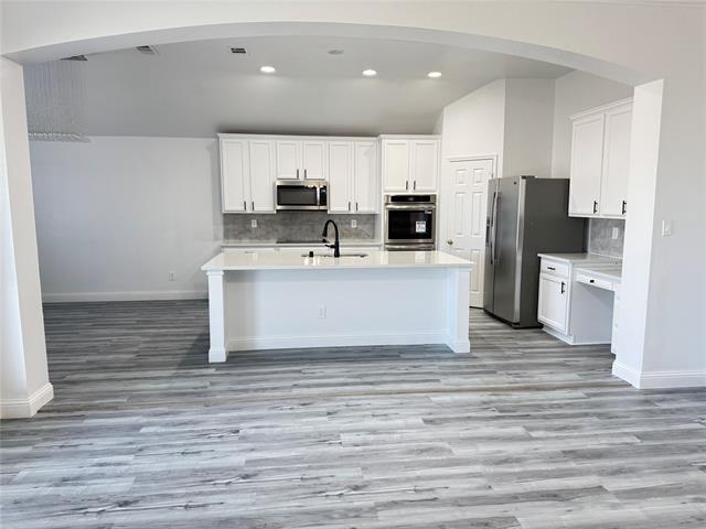 Photo - 910 Cutting Horse Dr