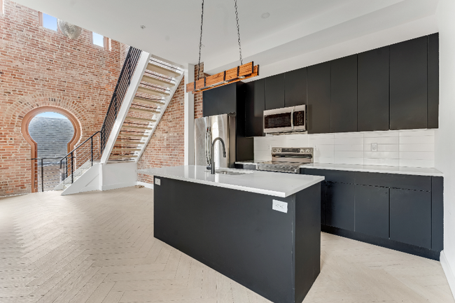 Building Photo - 1705 N 7th St Rental