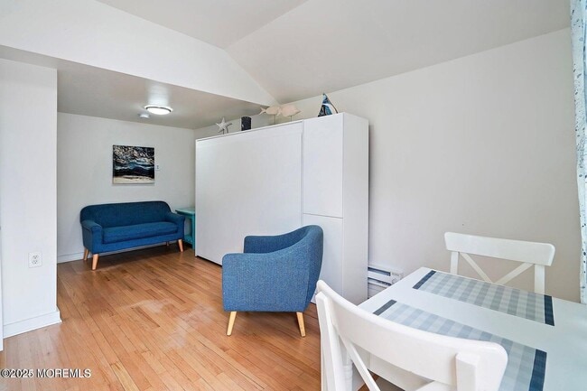 Photo - 32 Leonard Ave