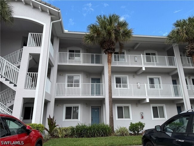 Building Photo - 7839 Regal Heron Cir Unit 202