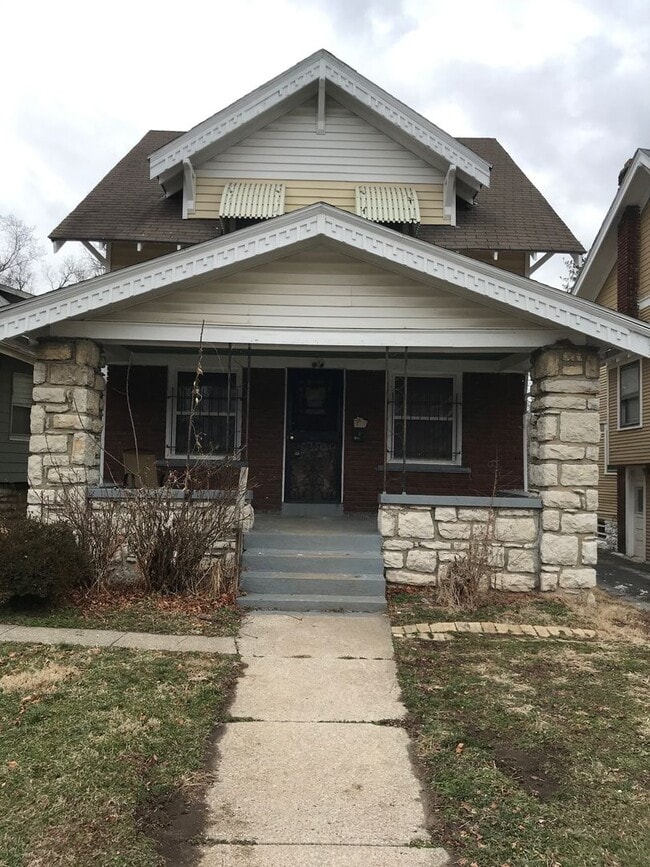 Newly Rehabbed 3 Bedroom - Newly Rehabbed 3 Bedroom