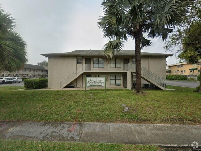 Building Photo - 7662 SW 152nd Ave Unit 3-23 Rental