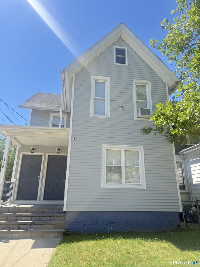 Building Photo - 156 Wolcott St Unit 1