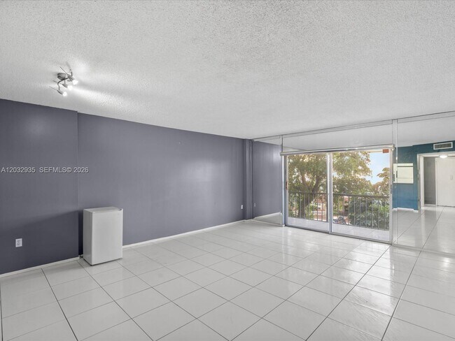 Photo - 4172 Inverrary Dr Unit 306