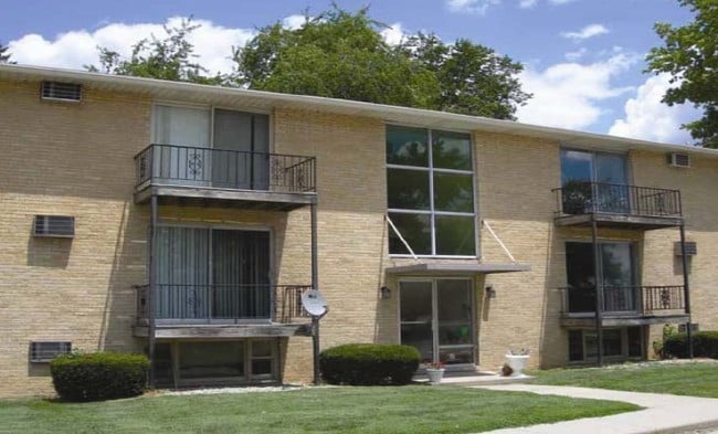 Photo - Bay Terrace Apartments