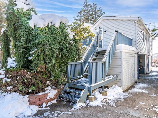 Photo - 12 Rams Hill Unidad upper