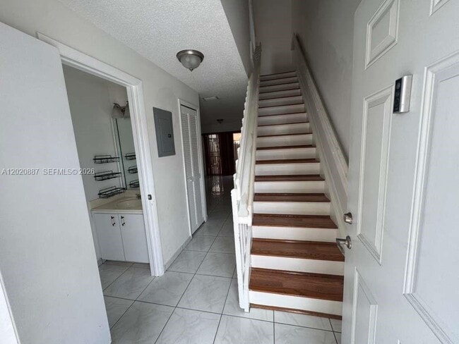 Photo - 8059 NW 8th St