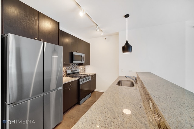 Photo - 123 S Green St Unit 1107B
