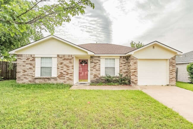 Building Photo - Excellent 3 bedroom in Legacy West