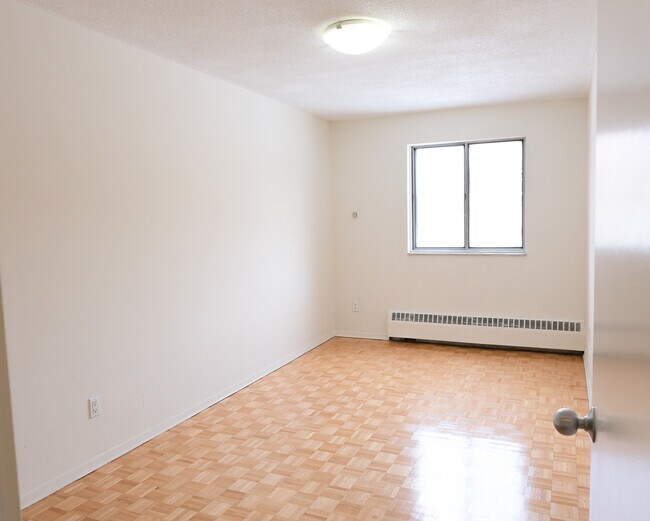 Photo - Cedar Hill Apartments