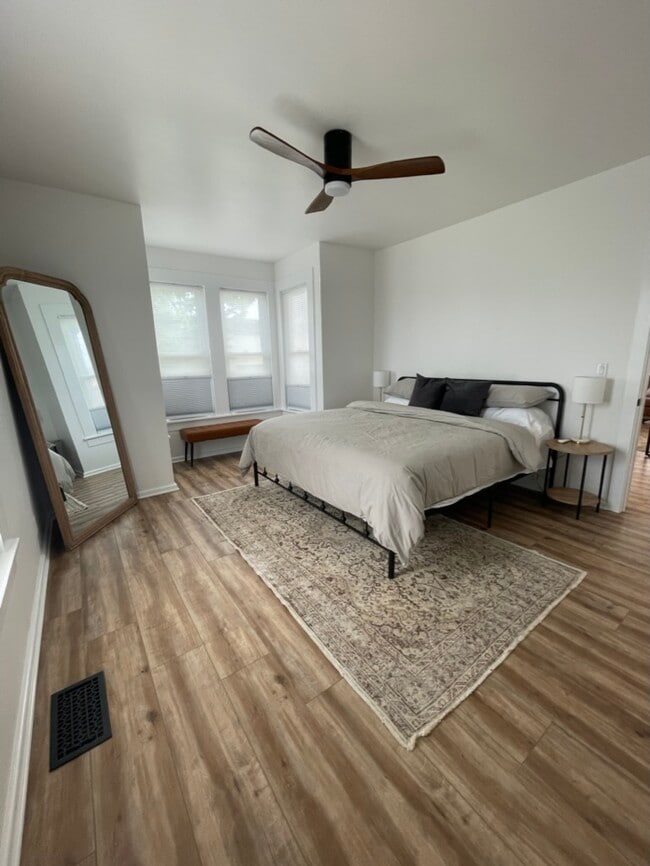 Photo - 2626 Myrtle Ave