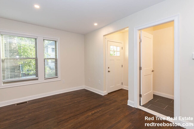 Photo - 28 Albion St