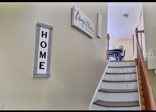 1353 Coldspring Rd
