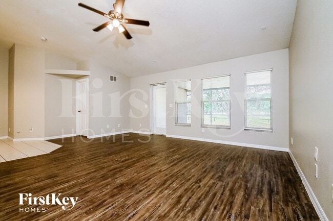 Photo - 4003 Kingsfield Dr
