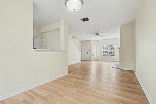 Photo - 2545 Walden Lake Dr