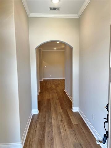 Photo - 706 Greyson Ln