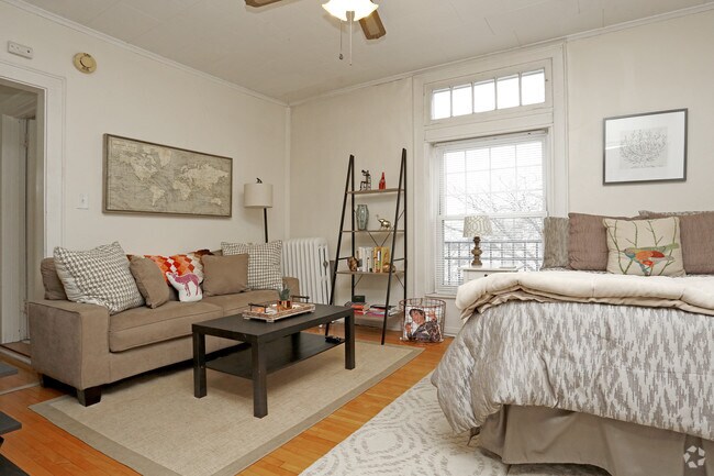 Studio (Occupied) - Isles East