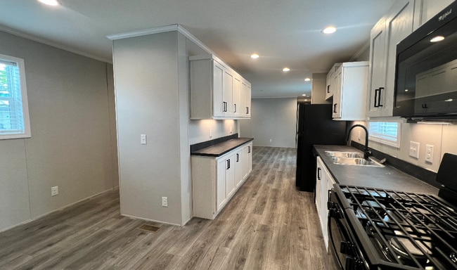 Photo - 49601 Au Lac Dr E