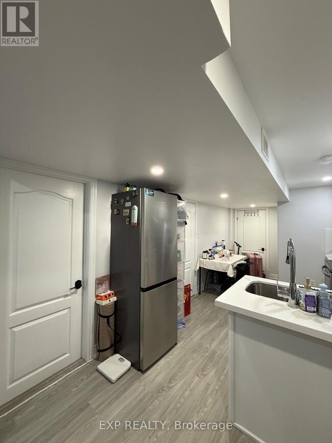 Photo - 130 Adventure Crescent