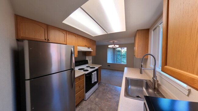 Photo - 20816 74th Ave W Unit Apt C