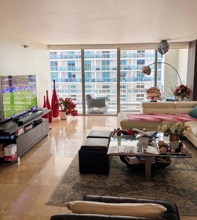 Photo - 2025 Brickell Ave Unit 1903