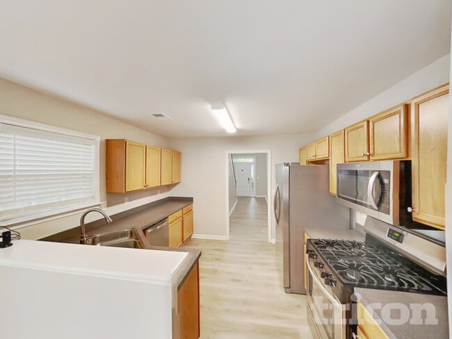 Photo - 2550 Gatewater Ct
