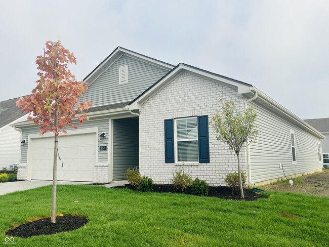 Photo - 657 Crispin Ln
