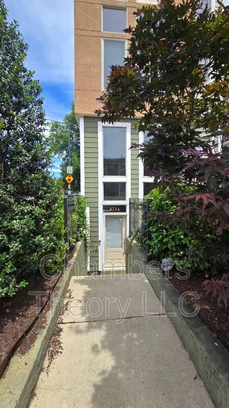 Photo - 471 Luray Pl NW