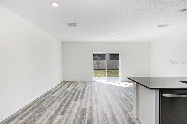 Photo - 31298 Paper Birch St