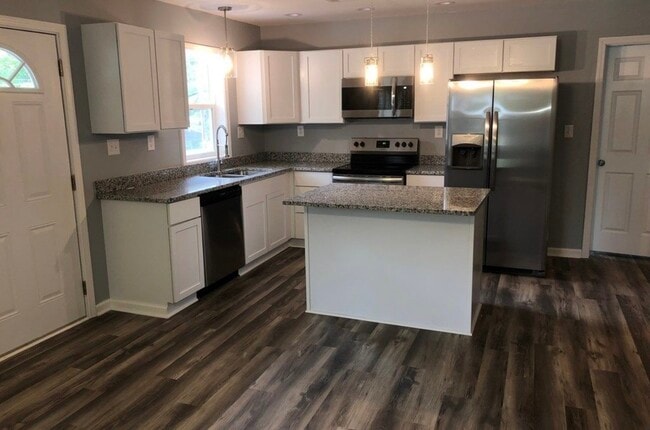 Photo - 101 N Glynn St