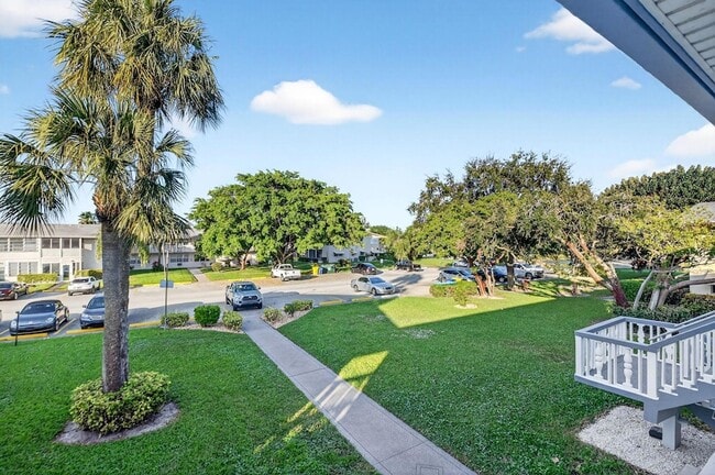 Photo - 46 Waltham B