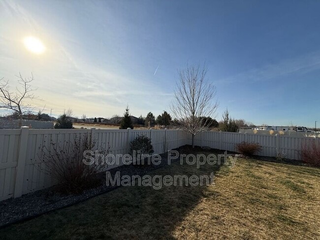 Photo - 101 N Voyage Ave