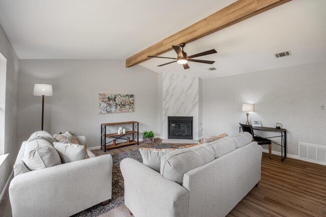 Photo - 7804 Turquoise Trail