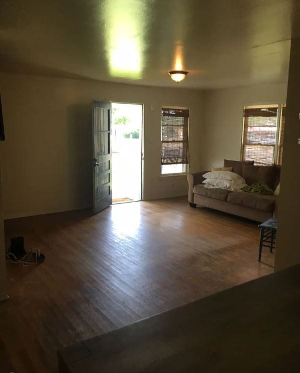 Photo - 100 North Ave E