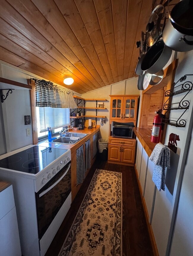 Photo - 241 E Fork Big Sandy Rd