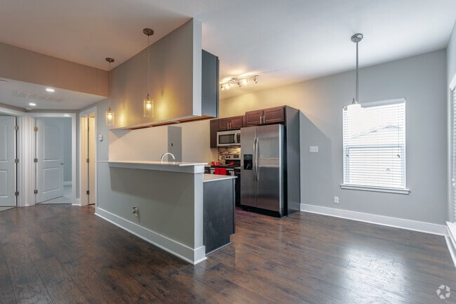 2BR,2BA - 961SF - Kitchen