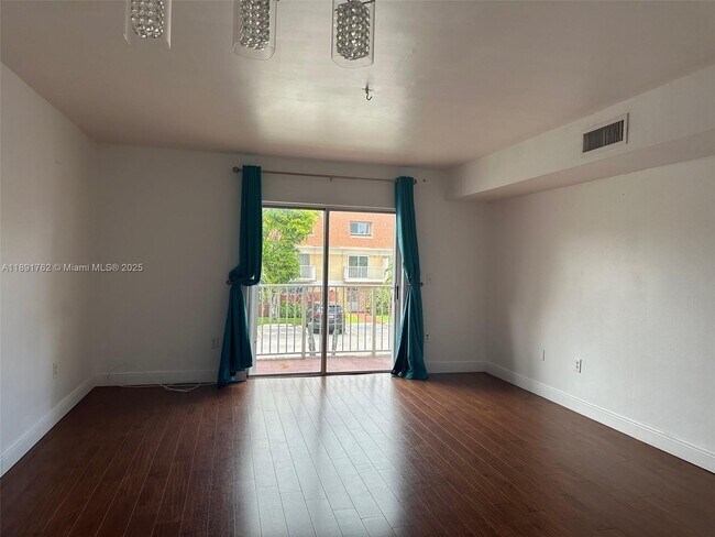 Photo - 250 NW 107th Ave Unit 222