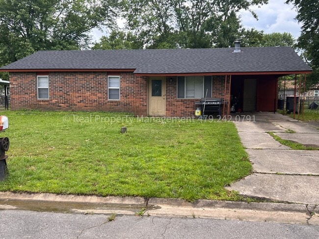 Building Photo - 905 W Baltimore St Rental