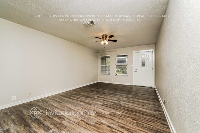 Photo - 303 N Cherry St