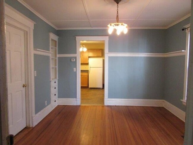 Photo - 1129 Williamson St Unit 1