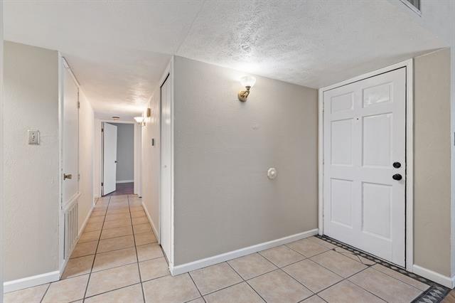 Photo - 5588 Squires Dr