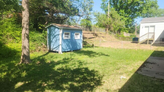 Photo - 1125 Walker Ave