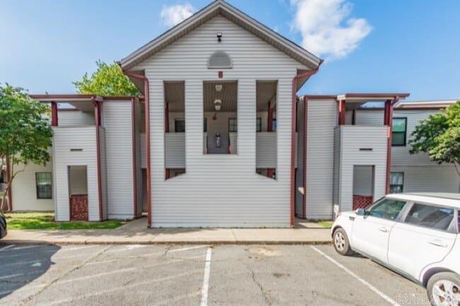 Building Photo - 1100 Brookside Dr Unit 57 Rental