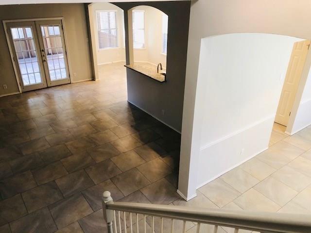 Photo - 1608 Tristan Way