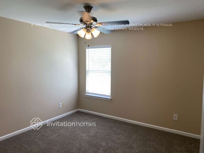 Photo - 2005 City Lights Dr