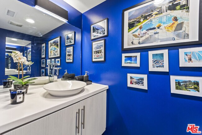 Photo - 2201 Polyscope Pl