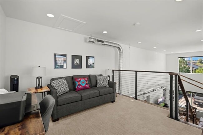 Photo - 258 C Blackberry Loop