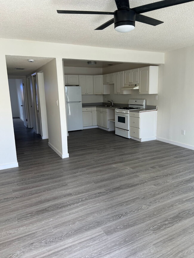 Photo - 1314 Cuyamaca St Apartment Unit 4
