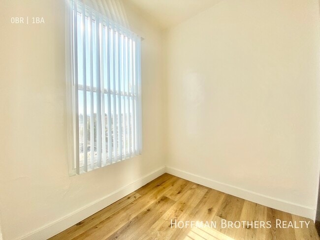 Photo - 976 S Gramercy Pl Unit 405A
